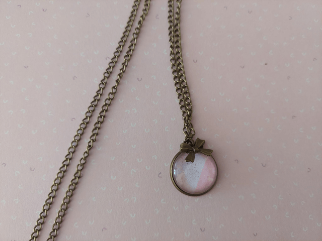 Collier Cabochon Love rose