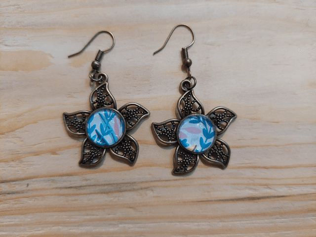 Boucles d&#039;oreille Cabochon Pendante Etoile Nature