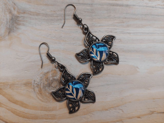 Boucles d&#039;oreille cabochon pendante étoile Feuillage tricolore