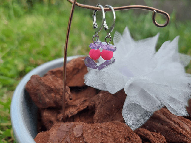 Boucle d&#039;oreille pendante Pierre &amp; Perle