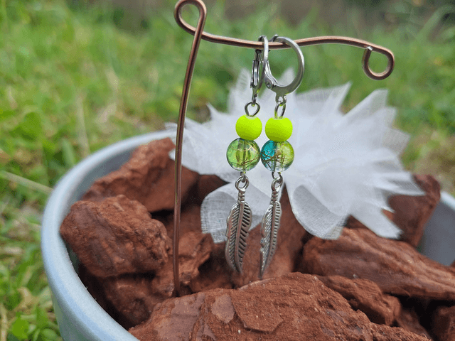 Boucle d&#039;oreille pendante Pierre &amp; Perle