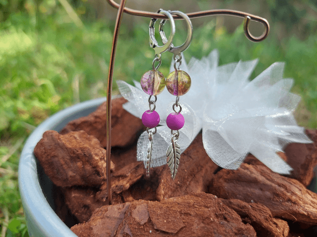 Boucle d&#039;oreille pendante Pierre &amp; Perle