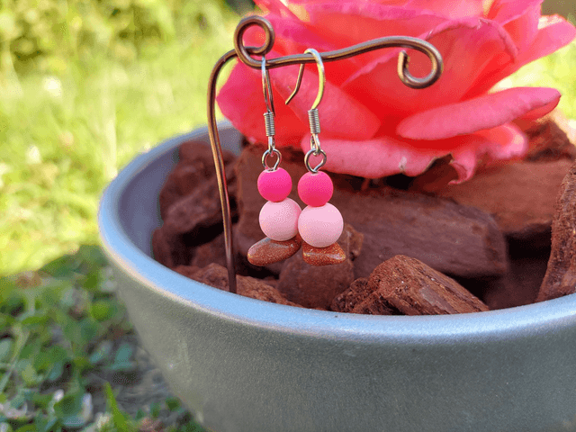Boucle d&#039;oreille pendante Pierre &amp; Perle