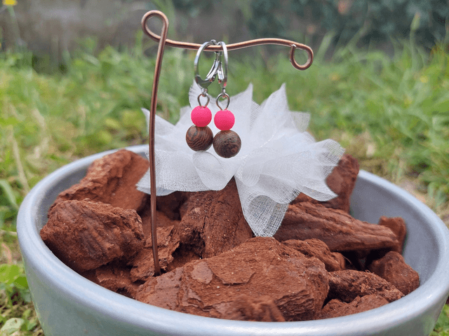 Boucle d&#039;oreille pendante Pierre &amp; Perle